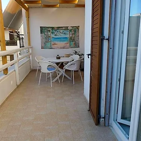 Central City Apartment Отель Naxos City