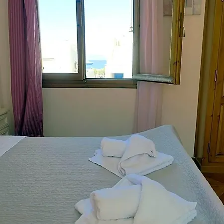 Central City Apartment Отель Naxos City