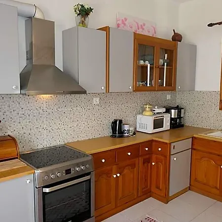Central City Apartment Отель